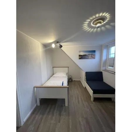 Lovely In Apartment *